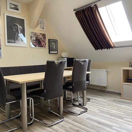 Lägenhet A&m Ferienwohnung Wohnen Wie Zuhause
